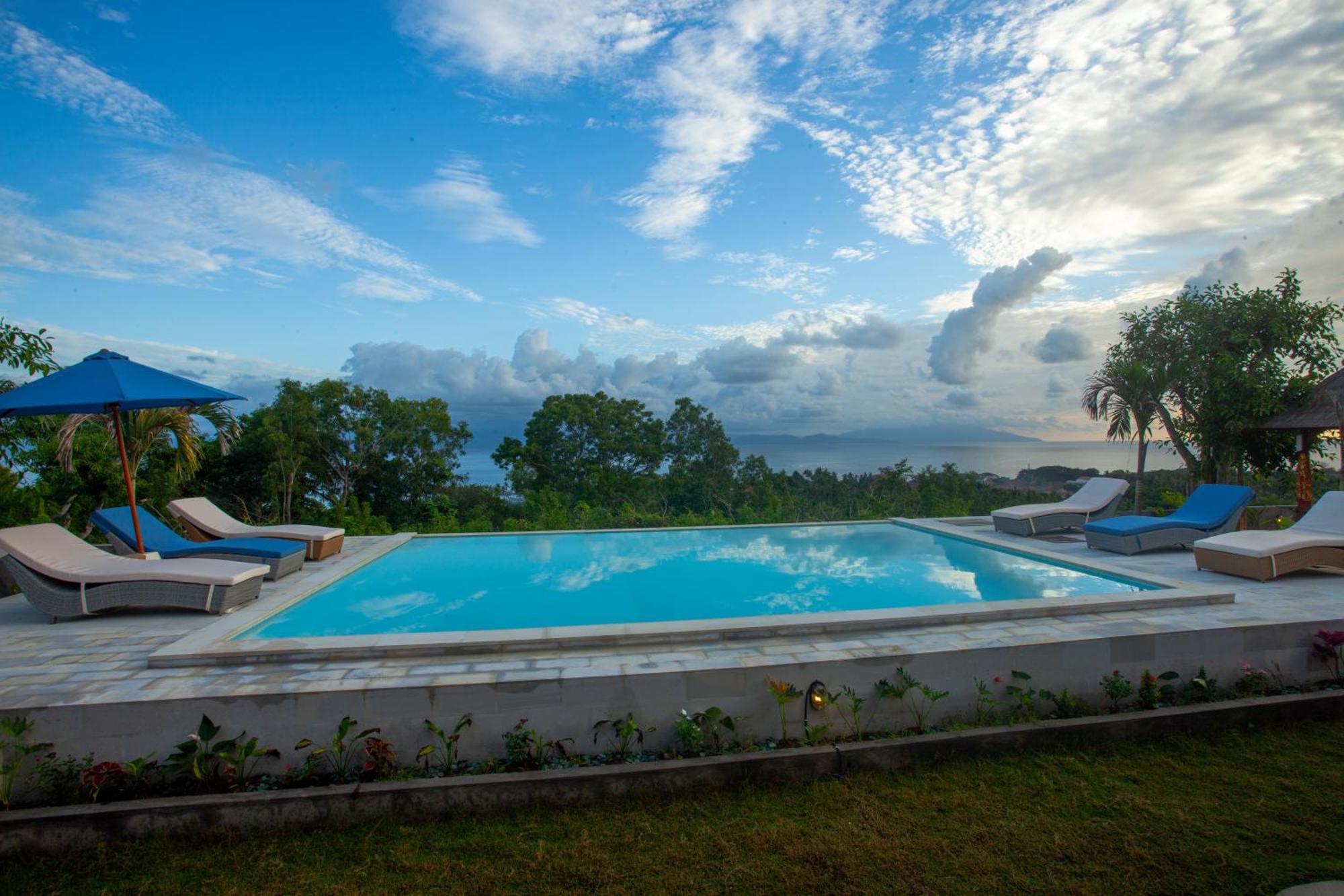 Plumeria Np Batununggul Экстерьер фото
